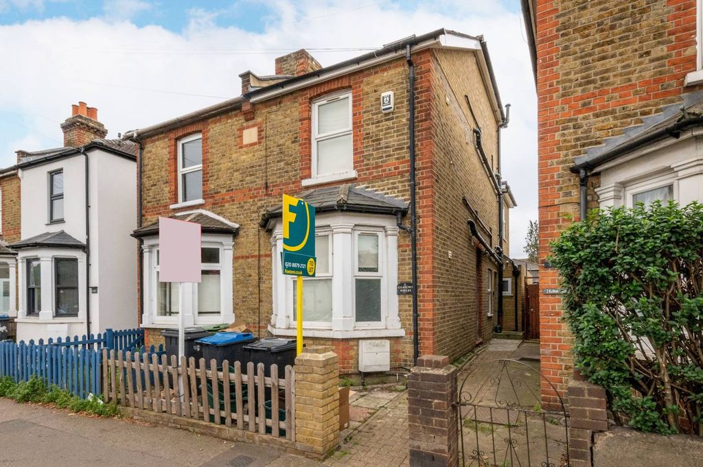 Property photo 2 of 5