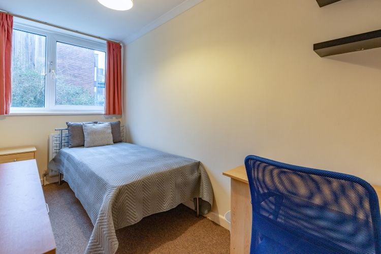 Property photo 3 of 8 270266