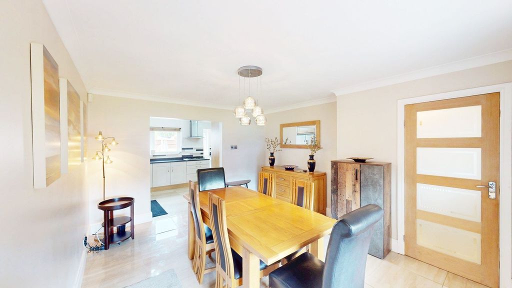 Property photo 3 of 30 Dining Room