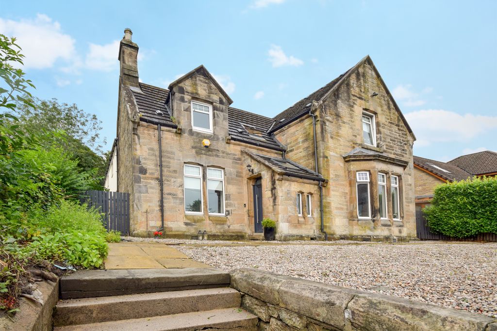 Property photo 1 of 34