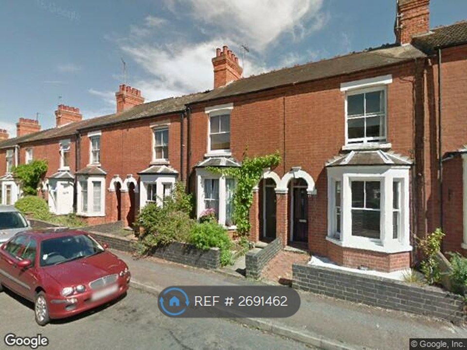 Property photo 1 of 11 Renovated 3 Bed Victorian Property In Wolverton