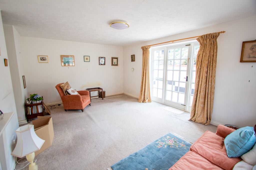 Property photo 3 of 10