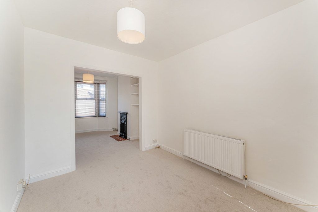 Property photo 2 of 18 Photo 11