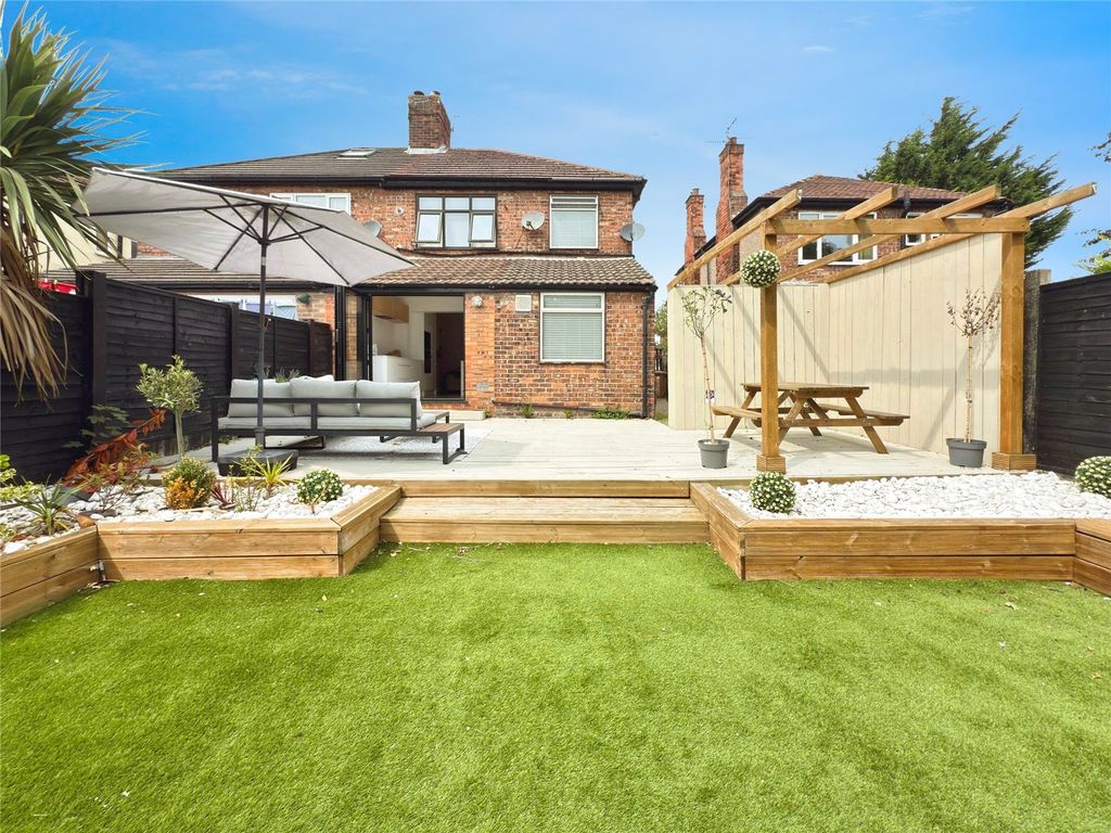 Property photo 2 of 24 Picture No. 07