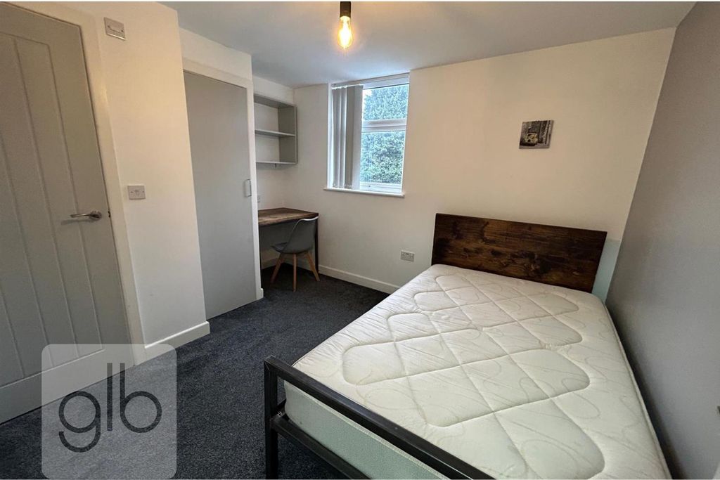 Property photo 1 of 7 1.Png