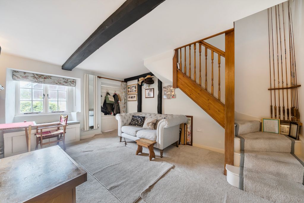 Property photo 3 of 18 13556911668Caa326893Eb