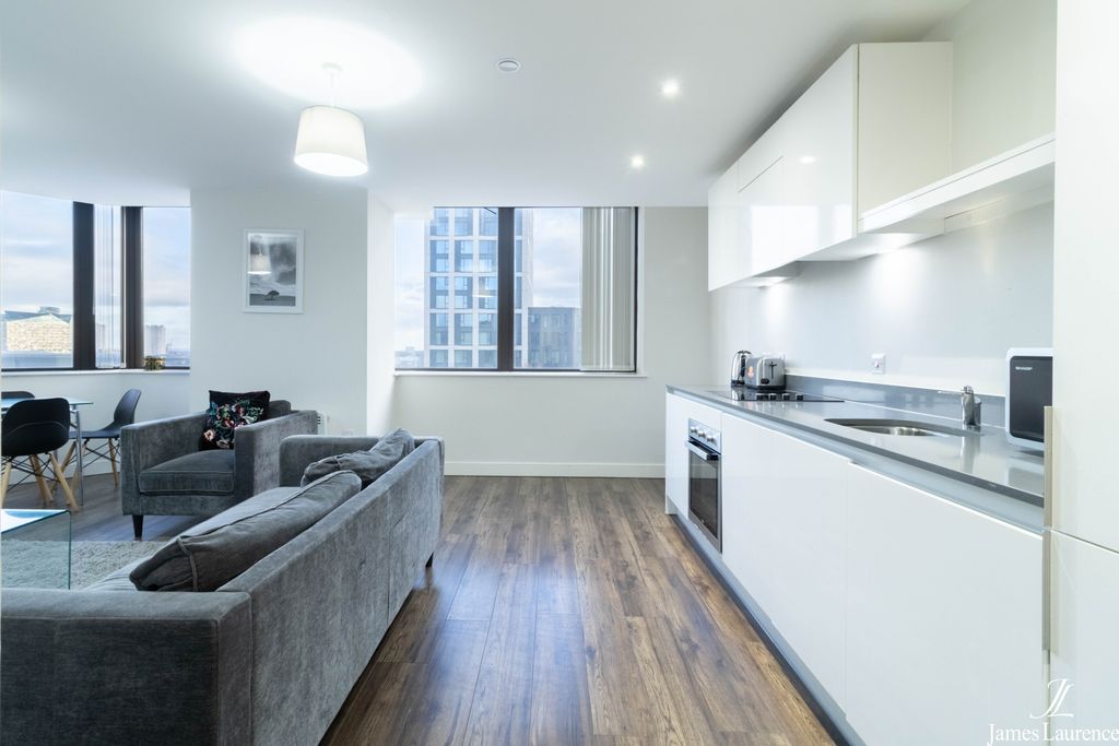 Property photo 3 of 14 8X1A4357-Hdr