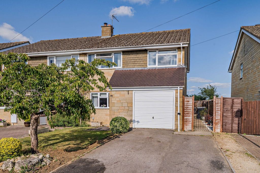Property photo 1 of 13 Picture No. 01