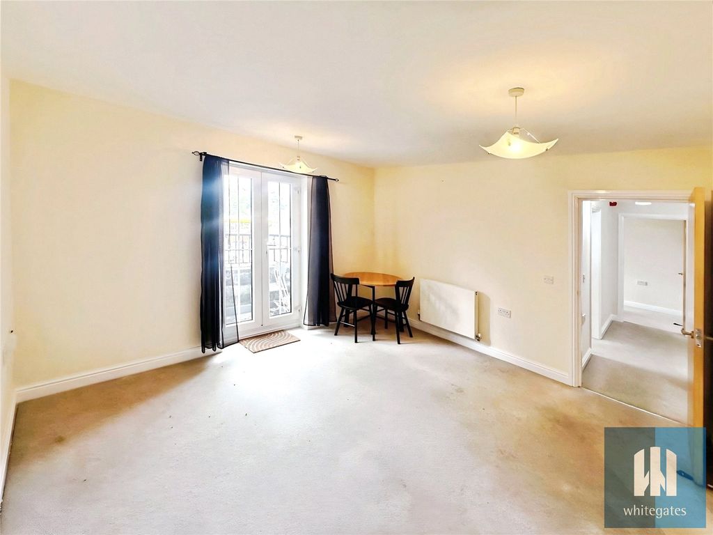 Property photo 3 of 12 Picture No. 36