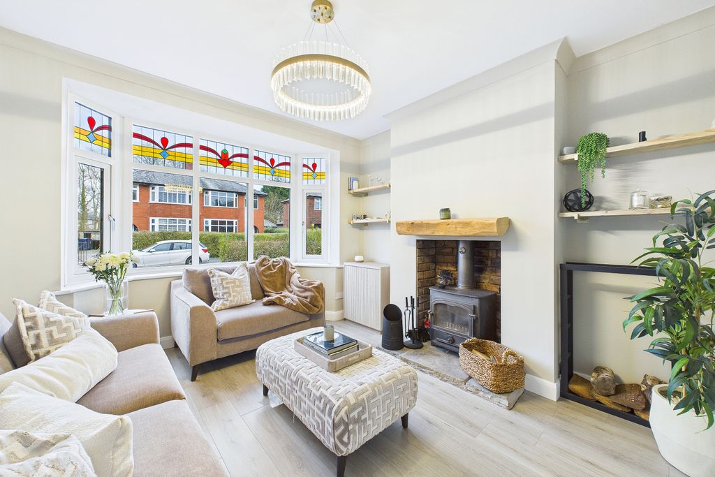 Property photo 3 of 16 Living Room