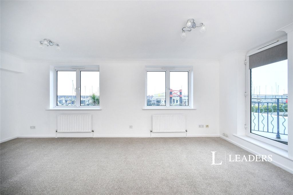 Property photo 3 of 18 Picture No. 29