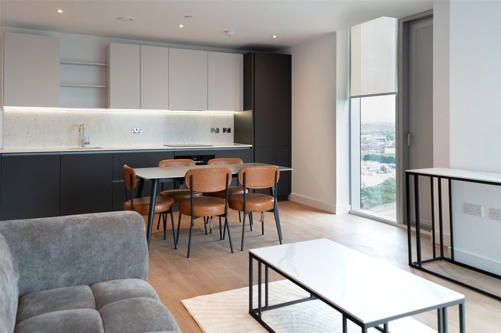 Property photo 3 of 31 Picture No. 37