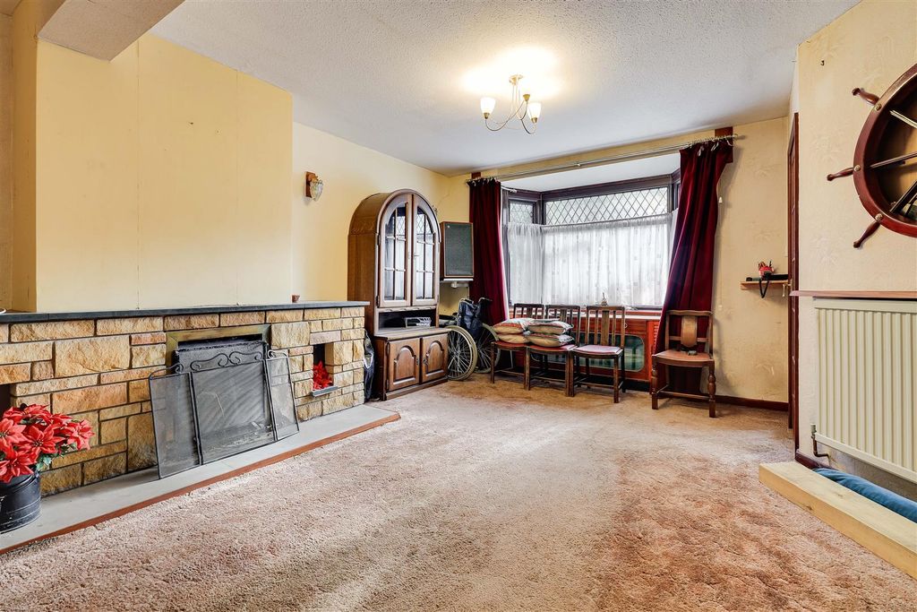 Property photo 2 of 16 Img (1).Jpg