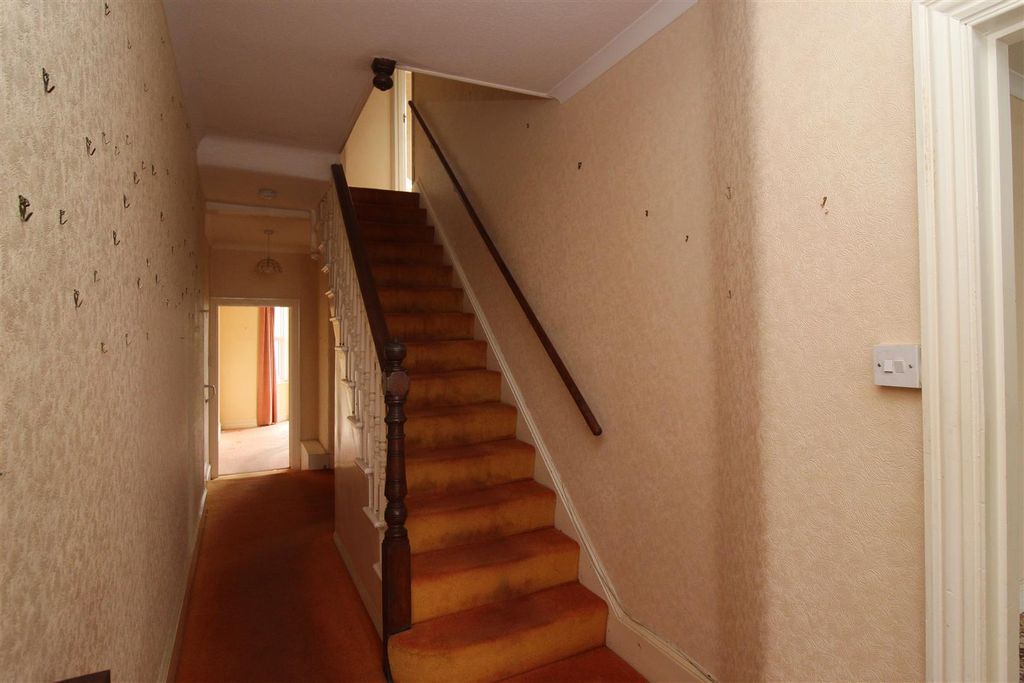 Property photo 2 of 32 Img_4702.Jpg