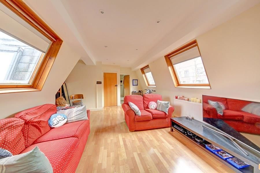 Property photo 1 of 7 5_Howards_Yard_11-15