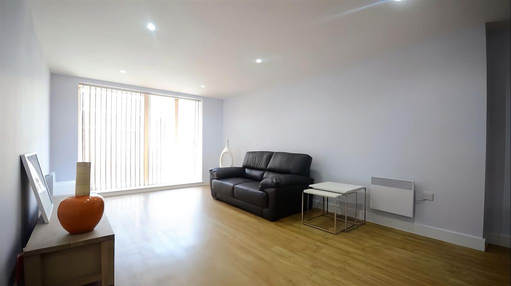 Property photo 3 of 10 Image00005.Png