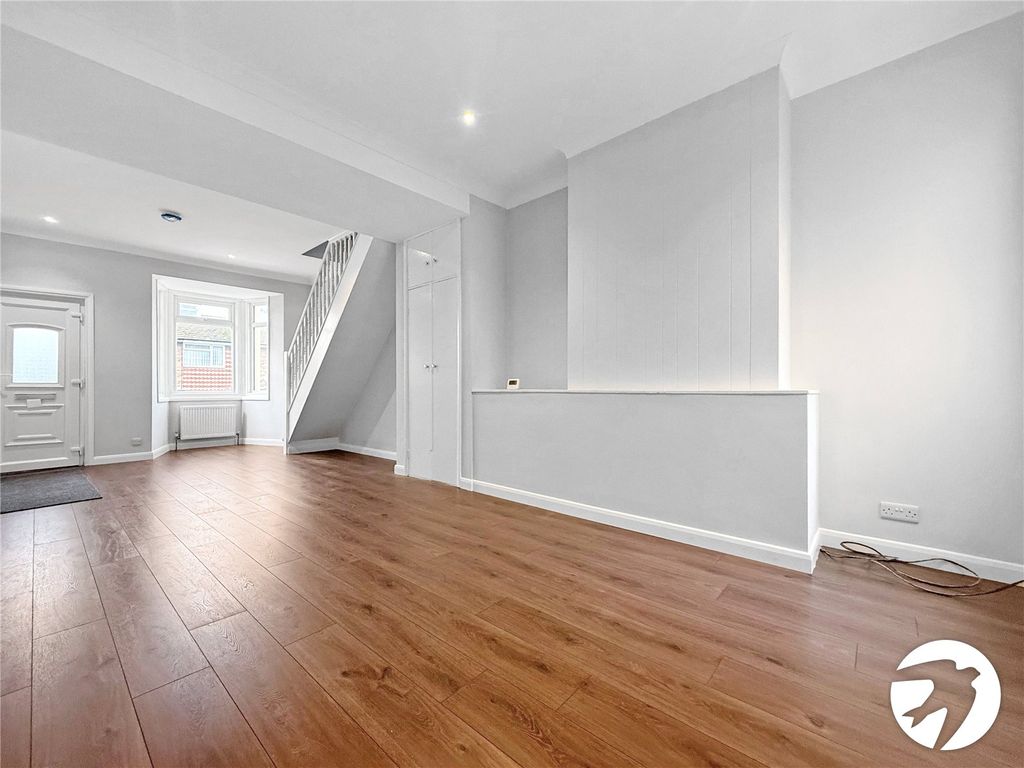 Property photo 3 of 9 Picture No. 08