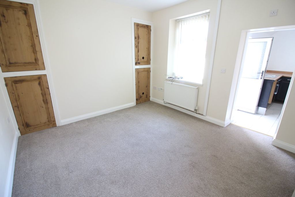 Property photo 2 of 7 Img_3163