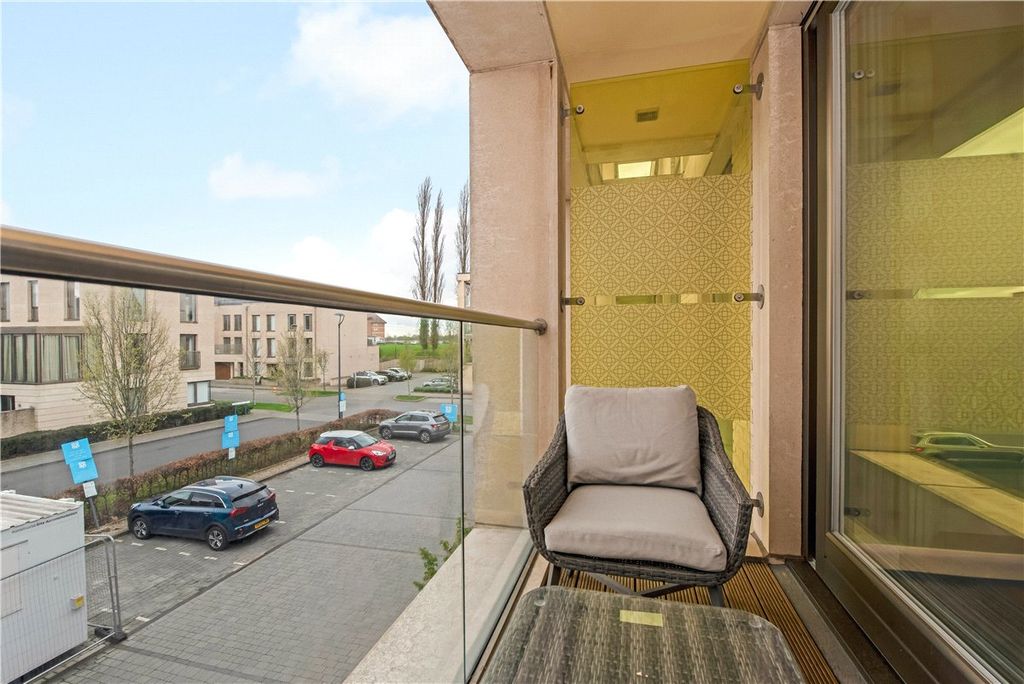 Property photo 3 of 16 Picture No. 04