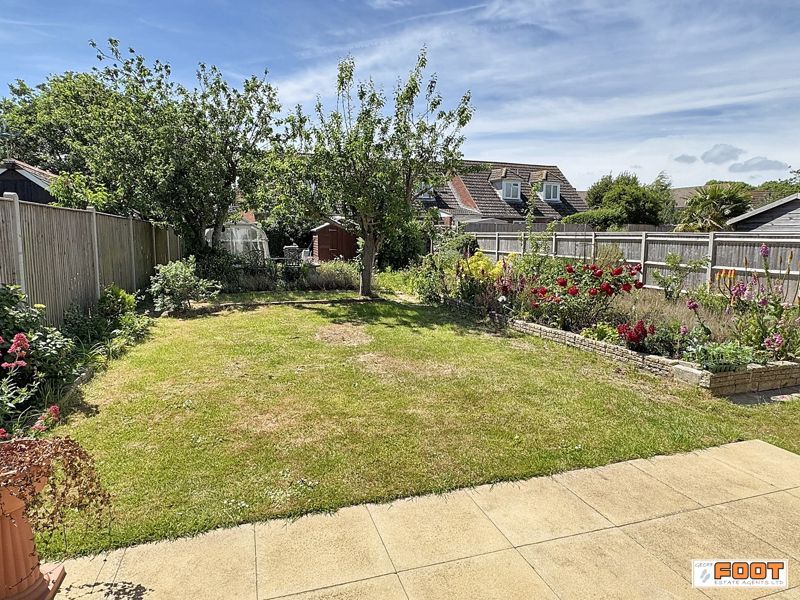Property photo 1 of 20 Photo 22