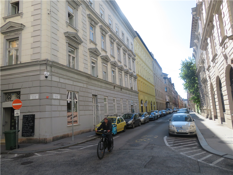 Property photo 2 of 51 From Aradi Street