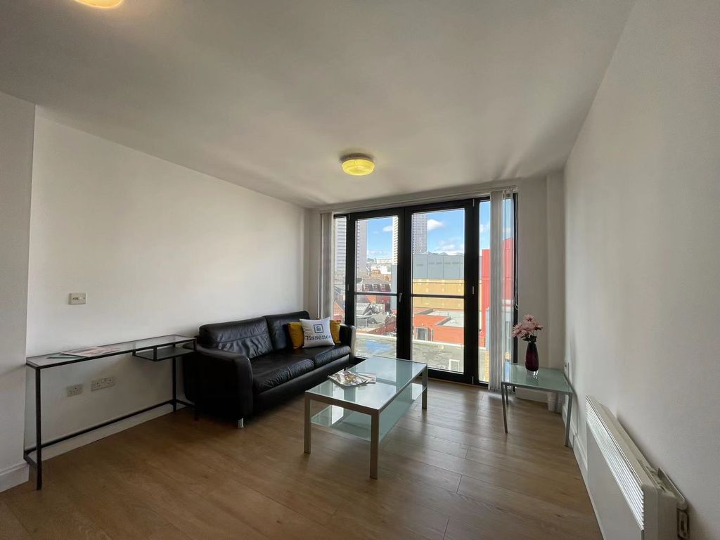 Property photo 2 of 11