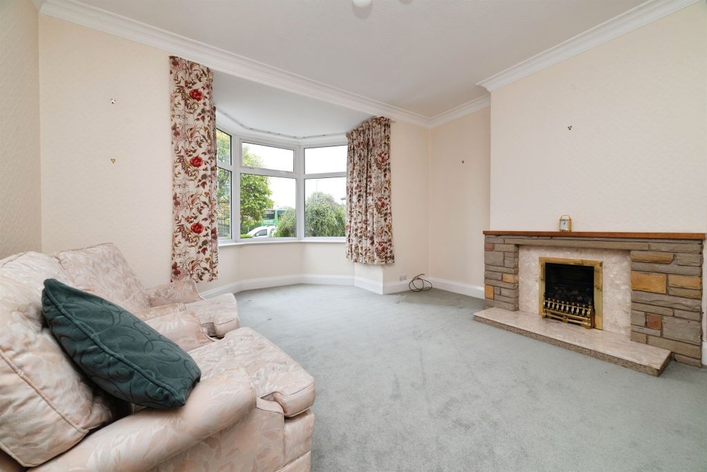 Property photo 2 of 22
