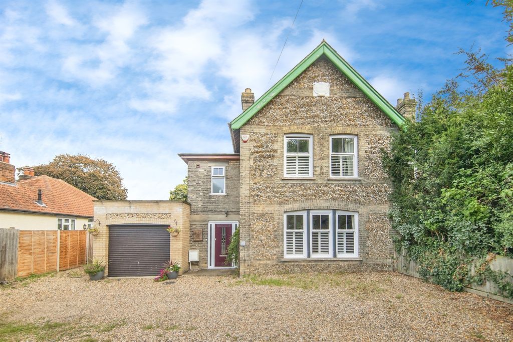 Property photo 1 of 23