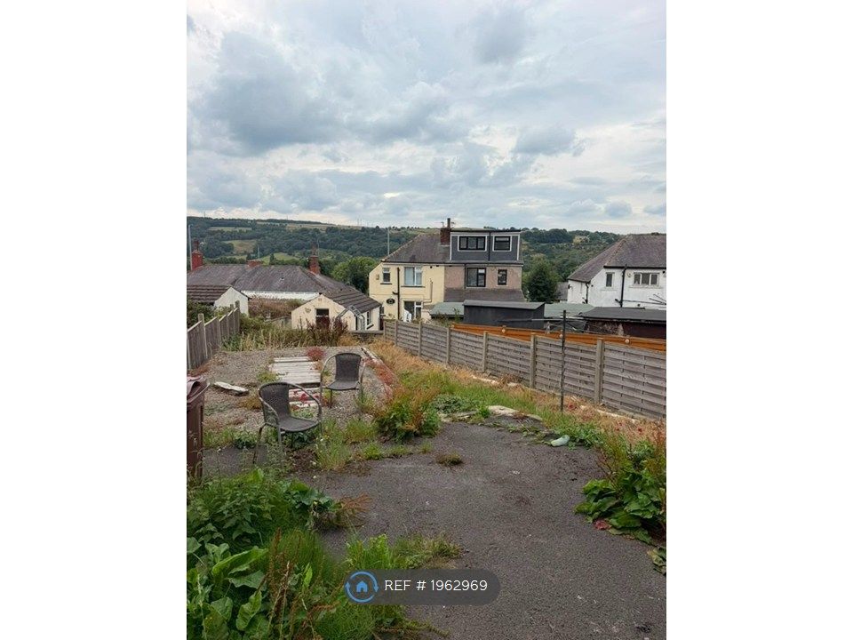 Property photo 3 of 21