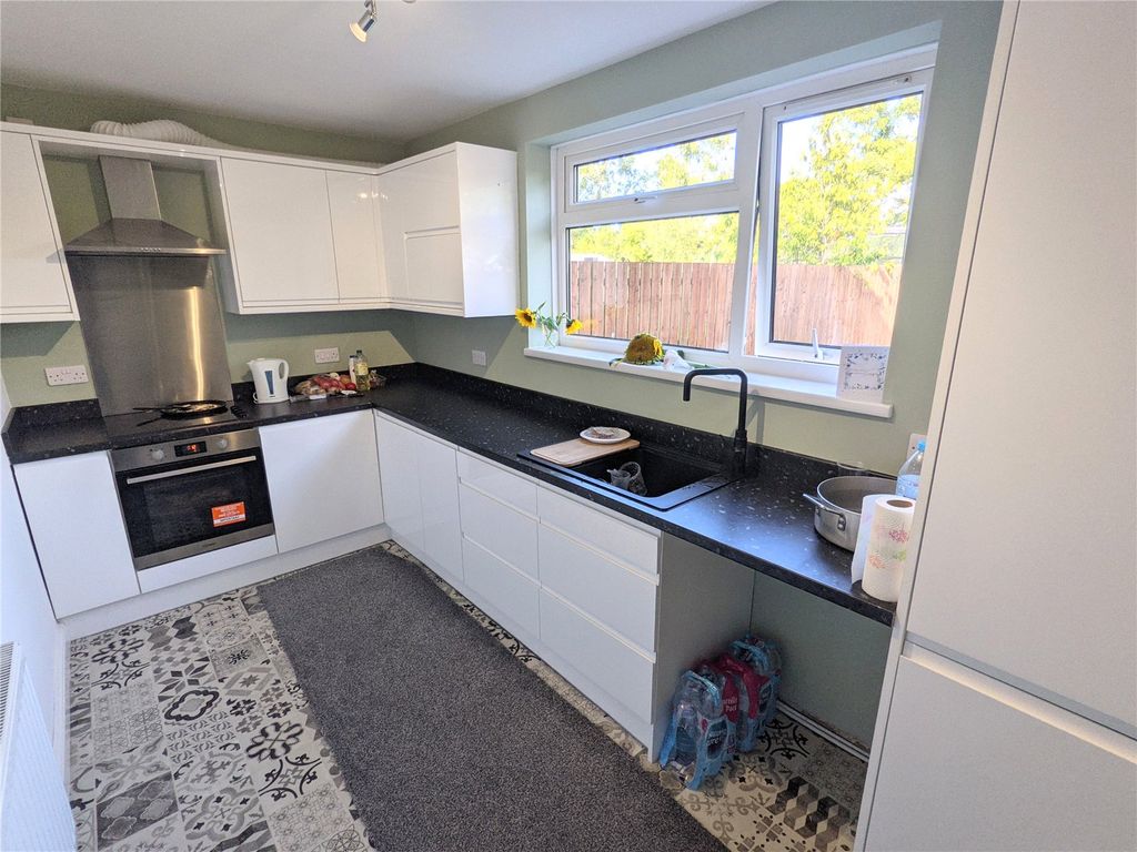 Property photo 3 of 9 Picture No. 04