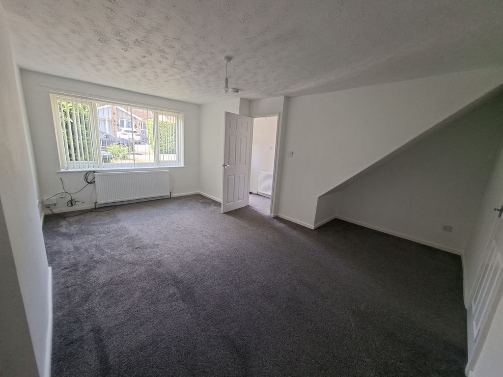 Property photo 2 of 11 Gallery