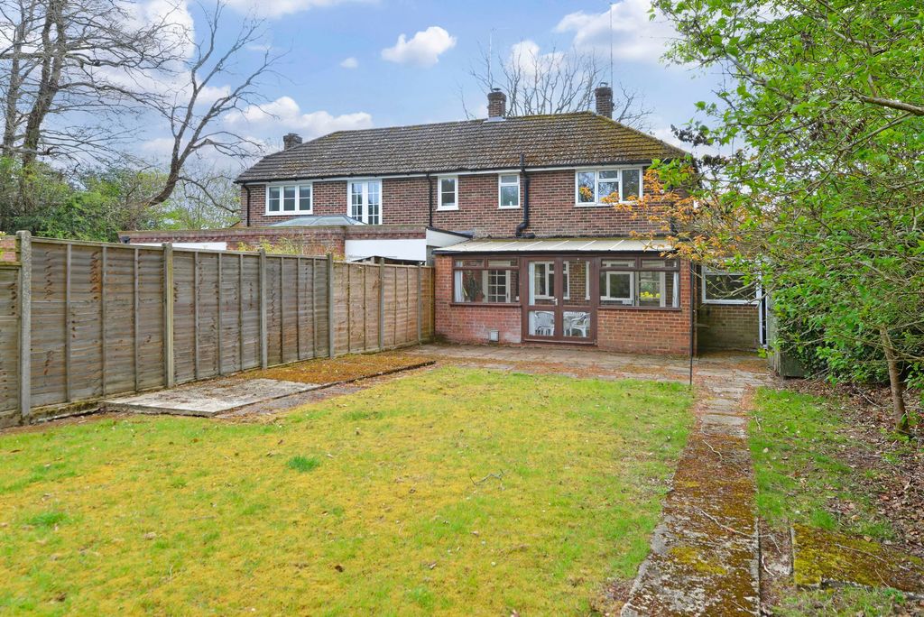 Property photo 2 of 17