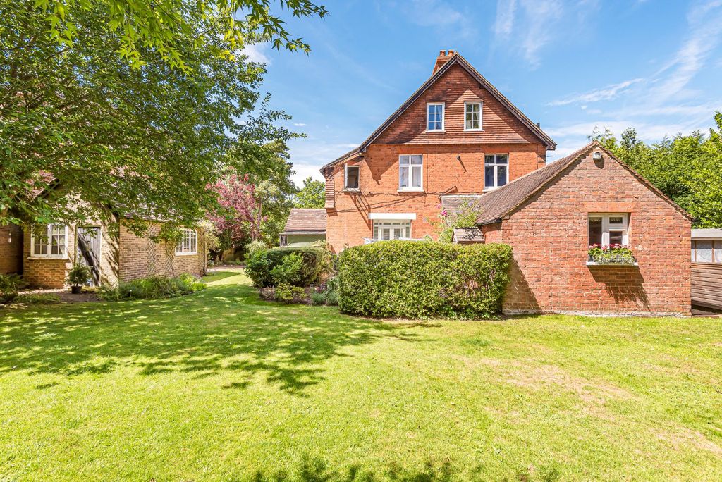Property photo 1 of 19 Summer 2020