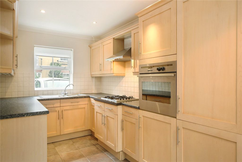 Property photo 2 of 10 Picture No. 02