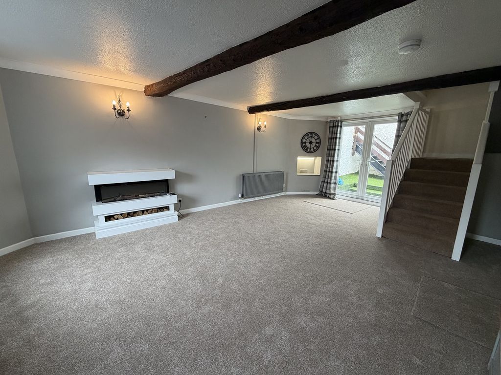 Property photo 2 of 12 Not Specified