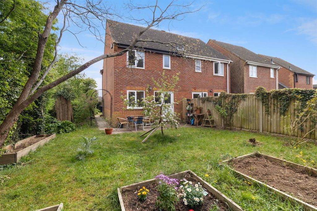 Property photo 3 of 12 Photo 14