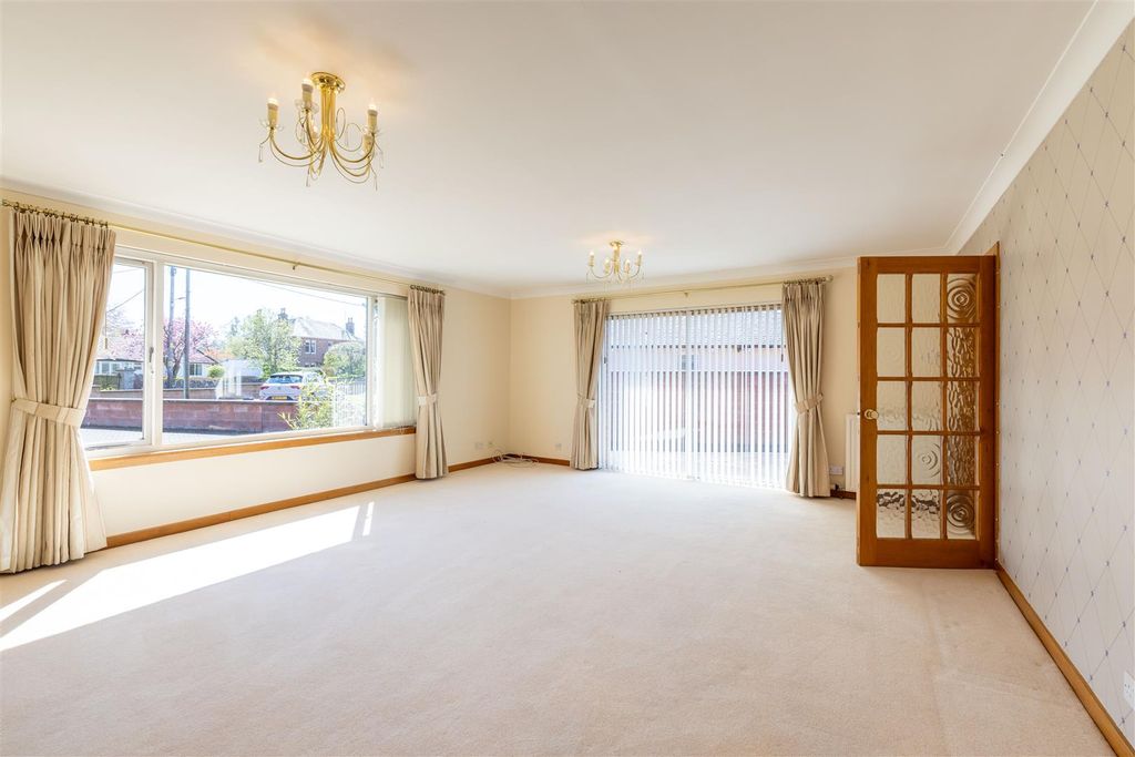 Property photo 3 of 29 The Range, Heughfield Rd, Bridge Of Earn-4.Jpg