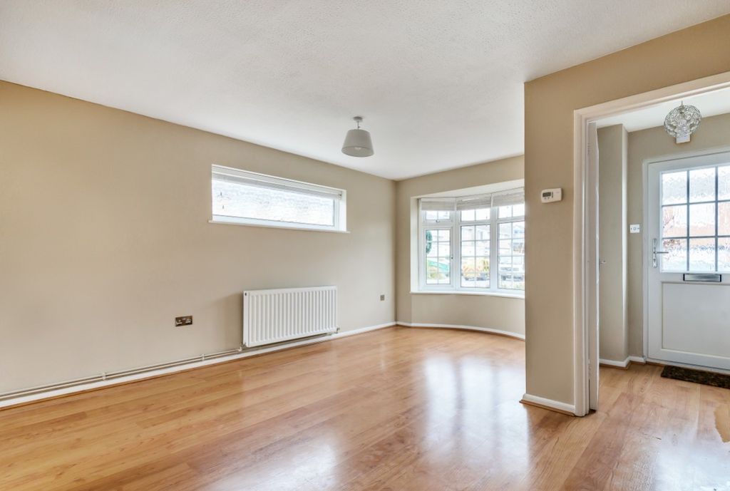 Property photo 2 of 17 9c5Acf4d-Bb47-4Ef0-8643-3651Dac0B173