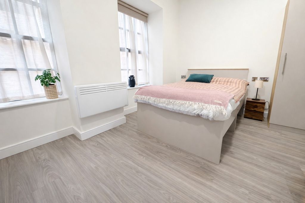 Property photo 3 of 5 Picture No. 01