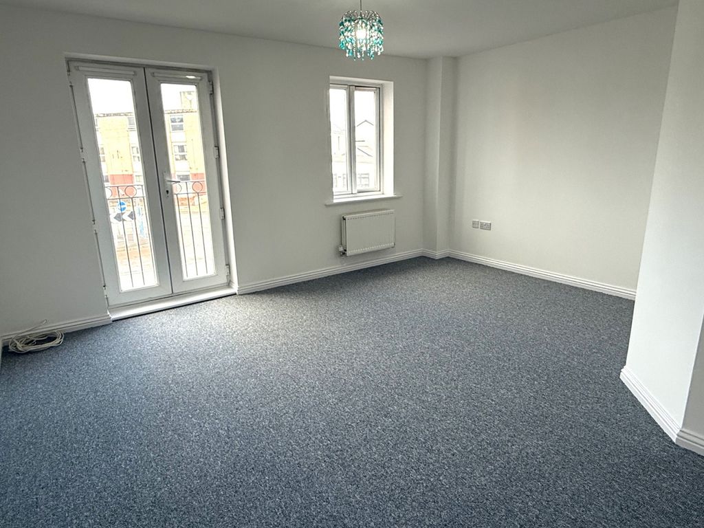 Property photo 2 of 10 Not Specified