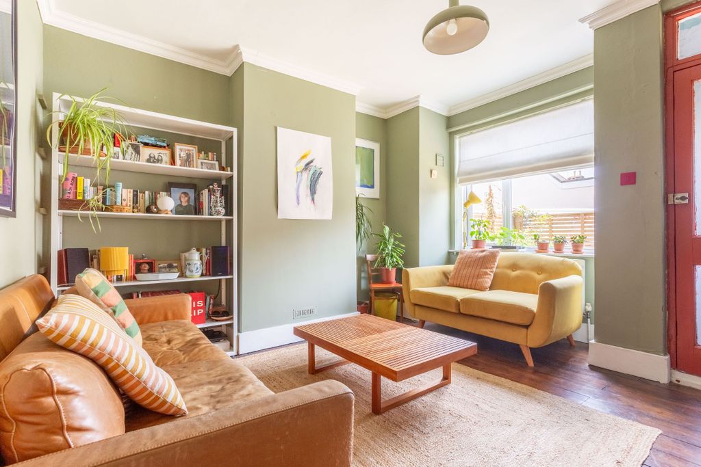 Property photo 2 of 15