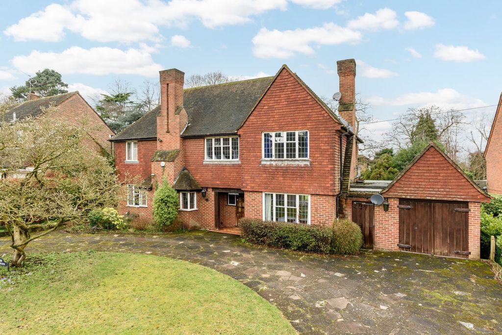 Property photo 1 of 11