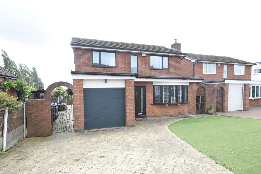 Property photo 1 of 24