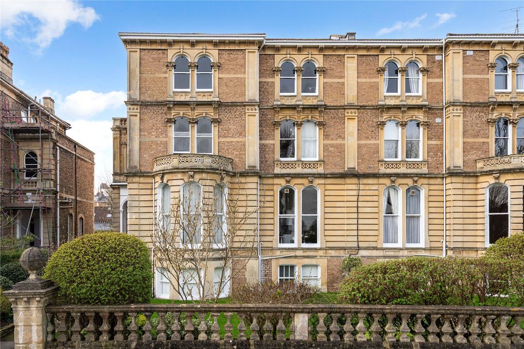 Property photo 1 of 10 Elevation