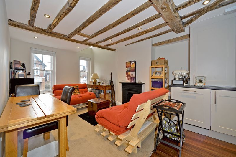 Property photo 2 of 12 Photo 4