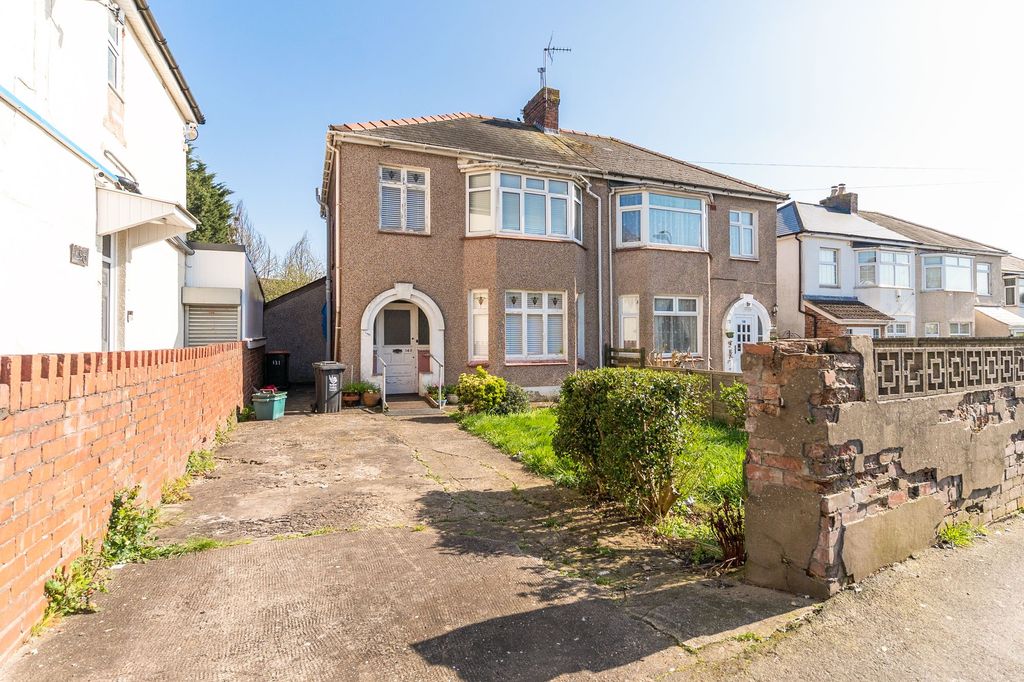 Property photo 1 of 18