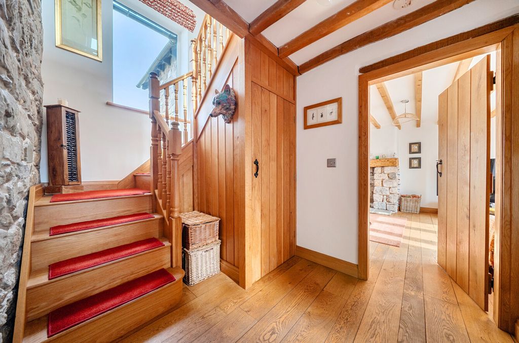 Property photo 2 of 46 -69c1209Ae3d14-l-1415072-22-69Bd7Fdf90Bb3