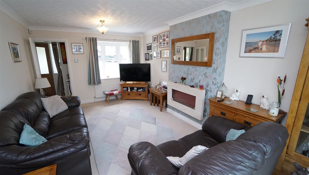 Additional image 4 of 4 bed detached house for saleLittle Cote, Thackley BD10
