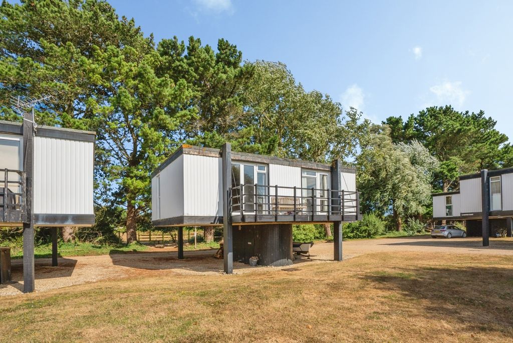 Property photo 1 of 14 Pbox-Img.Jpg