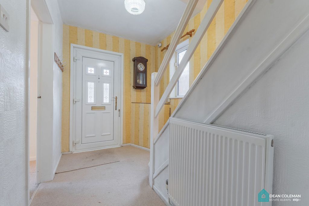 Property photo 3 of 26